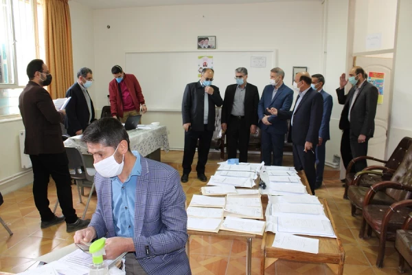 دکترمهرداد ویسکرمی نماینده مردم خرم آباد و چگنی در مجلس شورای اسلامی از روند مصاحبه پذیرفته شدگان استخدام پیمانی ماده 28 در پردیس علامه طباطبایی دانشگاه فرهنگیان لرستان بازدید کرد. 2