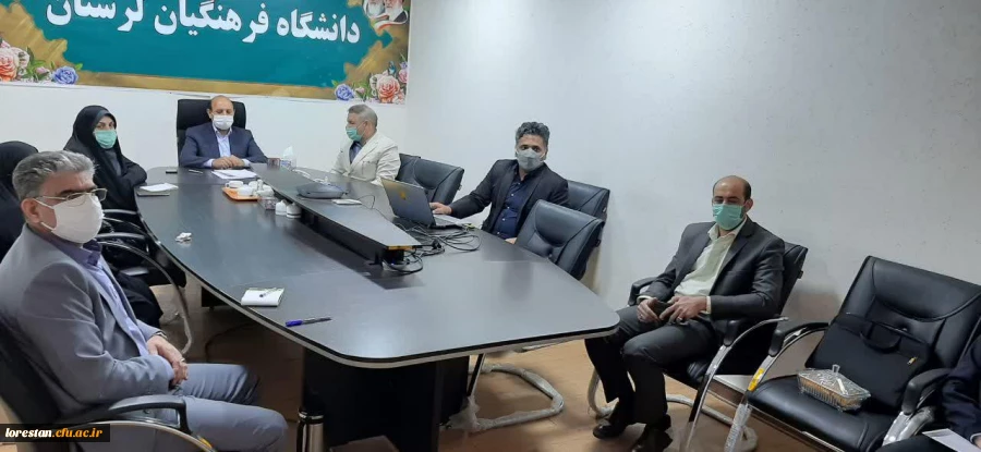 مشارکت مردم در انتخابات در حقیقت حضور در عرصه تصمیم گیری های سیاسی و اجتماعی است و یکی از ویژگیهای یک نظام سیاسی و دینی مطلوب محسوب می شود 3