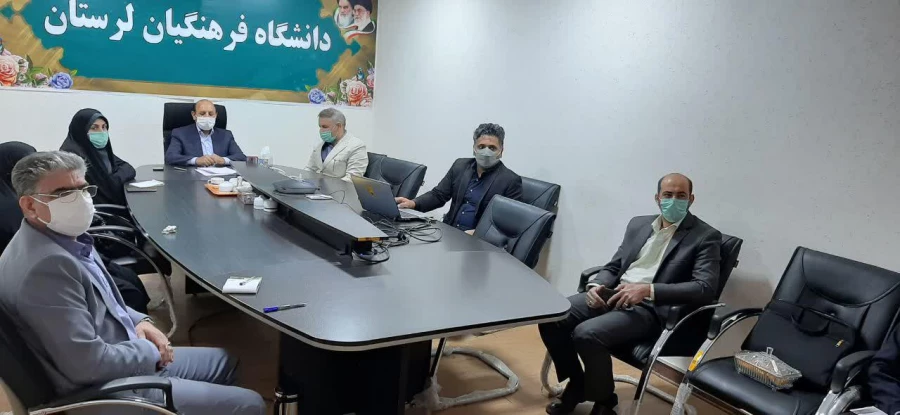 مشارکت مردم در انتخابات در حقیقت حضور در عرصه تصمیم گیری های سیاسی و اجتماعی است و یکی از ویژگیهای یک نظام سیاسی و دینی مطلوب محسوب می شود 3