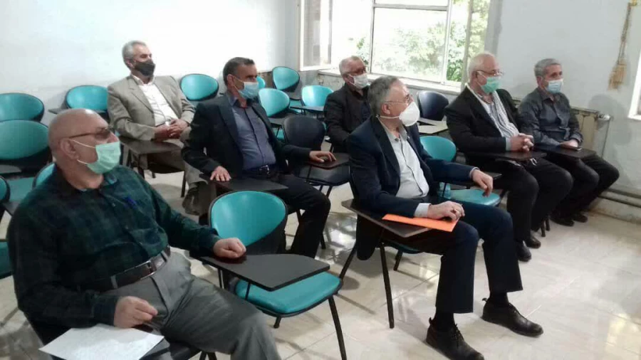 مراسم شب خاطره با حضور رزمندگان دانشجو معلم اعزامی به جبهه های حق علیه باطل در سال 61 برگزار و از کتابی با عنوان "حماسه خرمشهر و آن سی دانشجوی لر" در دانشگاه فرهنگیان لرستان رونمایی شد  2