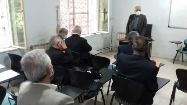 مراسم شب خاطره با حضور رزمندگان دانشجو معلم اعزامی به جبهه های حق علیه باطل در سال 61 برگزار و از کتابی با عنوان "حماسه خرمشهر و آن سی دانشجوی لر" در دانشگاه فرهنگیان لرستان رونمایی شد  2