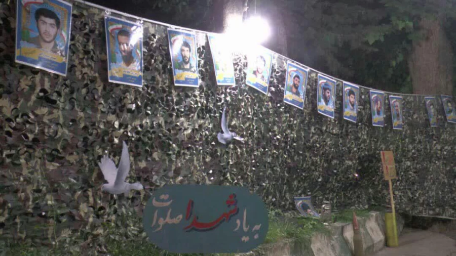 مراسم شب خاطره با حضور رزمندگان دانشجو معلم اعزامی به جبهه های حق علیه باطل در سال 61 برگزار و از کتابی با عنوان "حماسه خرمشهر و آن سی دانشجوی لر" در دانشگاه فرهنگیان لرستان رونمایی شد  2