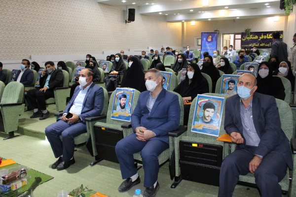 آیین استقبال از نو دانشجو معلمان دانشگاه فرهنگیان لرستان برگزار شد.  4