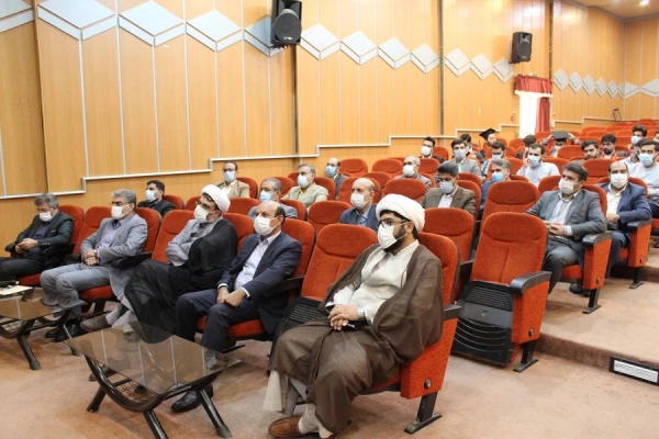 آیین جشن فارغ التحصیلی دانشجومعلمان پردیس علامه طباطبایی دانشگاه فرهنگیان لرستان برگزار شد 8