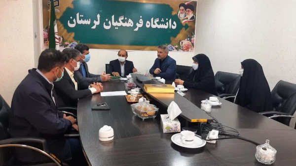 امضا تفاهم نامه همکاری بین کانون زبان ایران در لرستان  و دانشگاه فرهنگیان لرستان  2