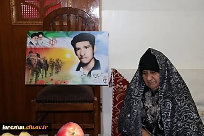 با حضور مسئولان مرکز حضرت زینب کبری (س) بروجرد

دیدار با خانواده شهید والا مقام عباس روزبهانی انجام شد 