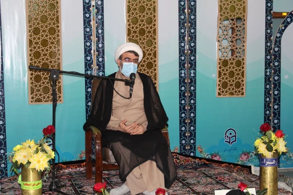 کرسی تلاوت و محفل انس با قرآن کریم در فجر انقلاب 7