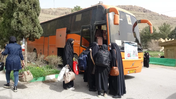 اعزام 60 دانشجو معلم دانشگاه فرهنگیان لرستان به مناطق جنگی جنوب در قالب اردوی راهیان نور 7