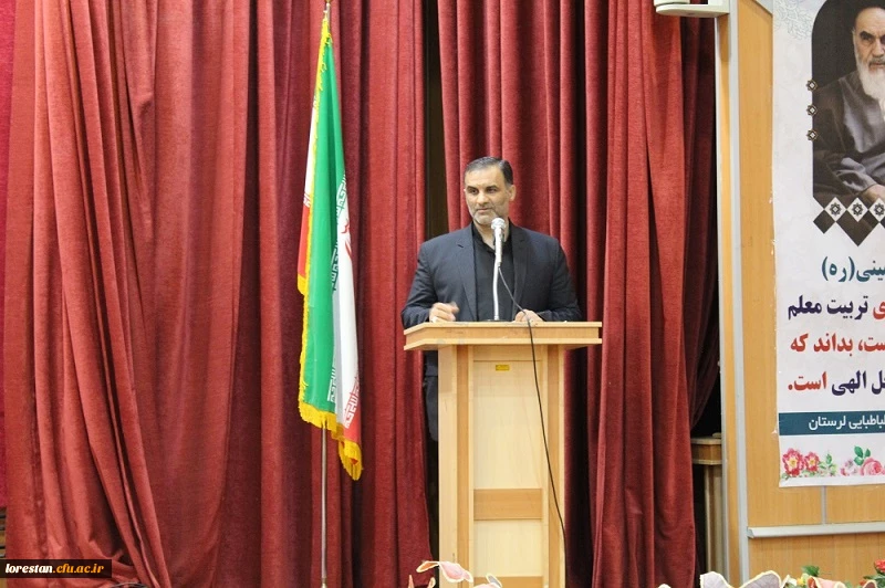 آیین تکریم و معارفه روسای سابق و جدید دانشگاه فرهنگیان لرستان