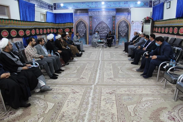 جلسه کمیته همکاری حوزه های علمیه و آموزش و پرورش لرستان با حضور سرپرست دانشگاه فرهنگیان لرستان