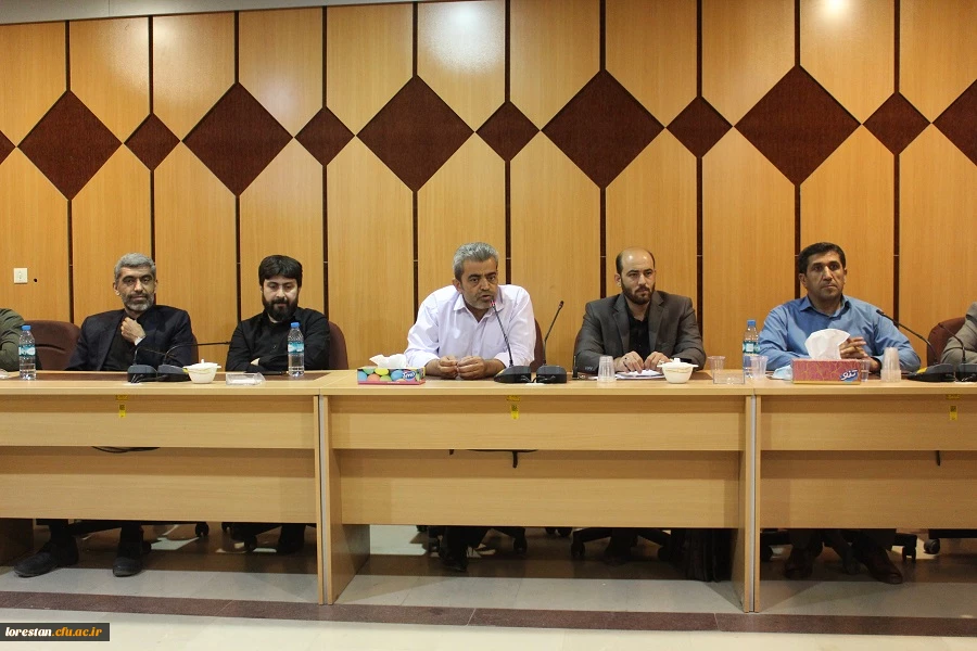 جلسه هماهنگی کارشناسان فرهنگی استان ها درخصوص برگزاری جشنواره سی ودوم قرآن و عترت دانشجو معلمان بخش دوم مرحله  کشوری   