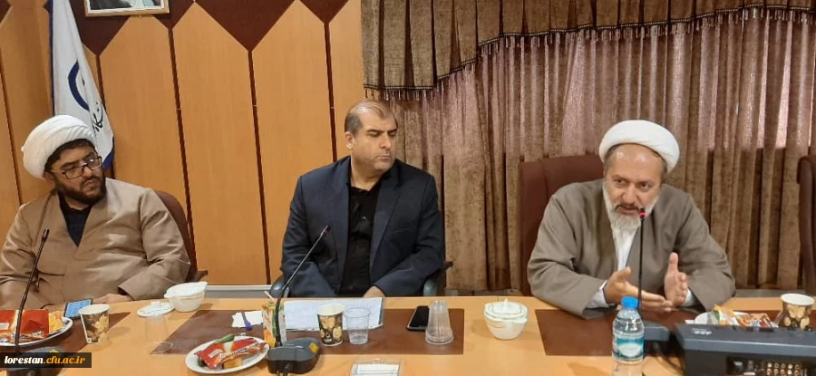 جلسه شورای اداری دانشگاه فرهنگیان استان لرستان همزمان با جشنواره کشوری قرآن وعترت  2
