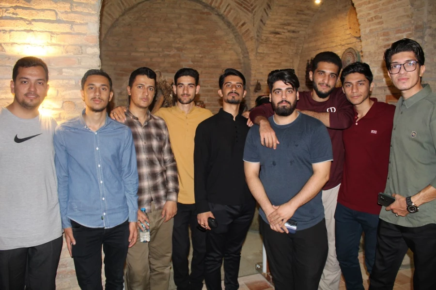 بازدید دانشجویان پسر شرکت کننده درجشنواره سی و دوم قران و عترت بخش دوم مرحله کشوری به میزبانی دانشگاه فرهنگیان لرستان از قلعه تاریخی فلک الافلاک در خرم آباد صبح امروز شانزدهم شهریور ماه به روایت تصویر 9