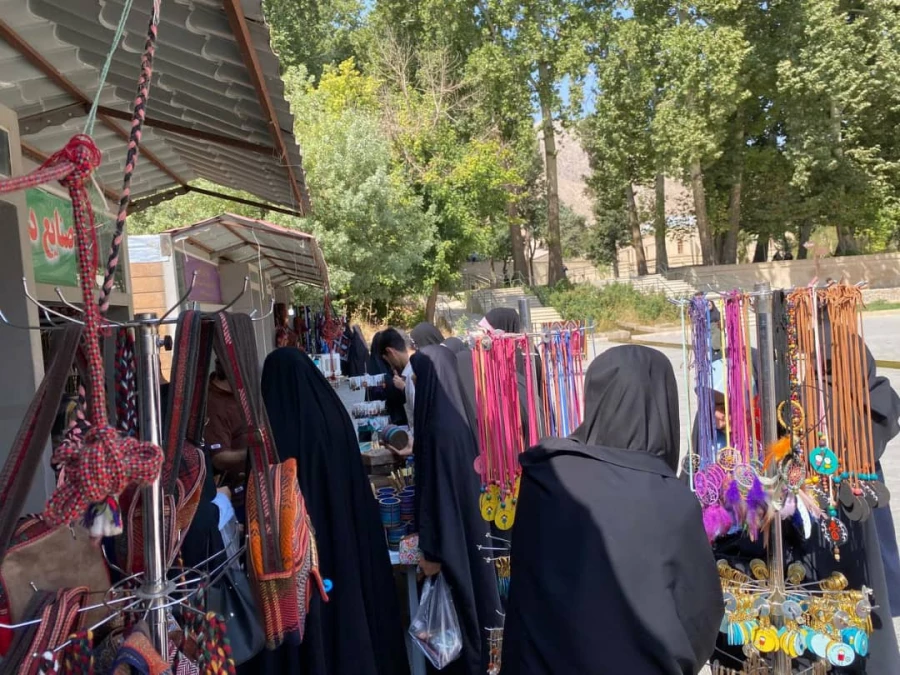 بازدید دانشجویان خواهر شرکت کننده درجشنواره سی و دوم قران و عترت بخش دوم مرحله کشوری به میزبانی دانشگاه فرهنگیان لرستان از قلعه تاریخی فلک الافلاک در خرم آباد صبح امروز شانزدهم شهریور ماه به روایت تصویر 12