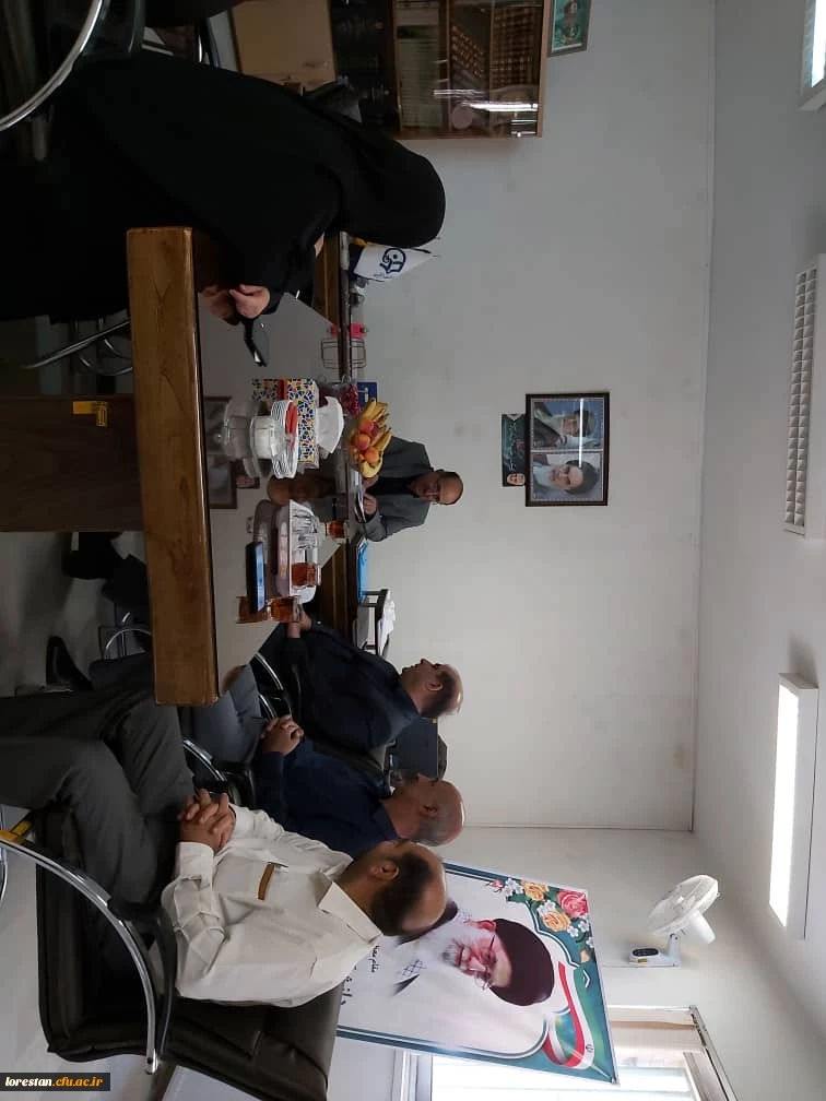 بازدید از مرکز آموزشی شهید میرشاکی الیگودرز درآستانه  سال تحصیلی جدید  4