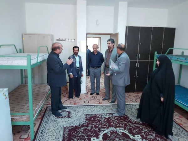 بازدید از مرکز آموزشی شهید میرشاکی الیگودرز درآستانه  سال تحصیلی جدید  12