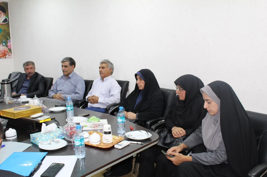 جلسه شورای پژوهشی و فناوری استان 4