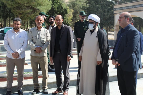 مراسم غبار روبی قبور مطهر شهدای دفاع مقدس به مناسبت آغاز  هفته دفاع مقدس 8