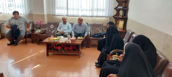 جلسه پرسش و پاسخ با حضور همکاران مرکز حضرت زینب کبری (س) بروجرد 2