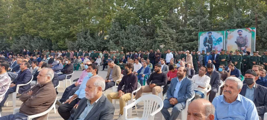 مراسم تشییع پیکر پاسدارشهید رضا خانی چگنی مدافع وطن در غرب کشور 3