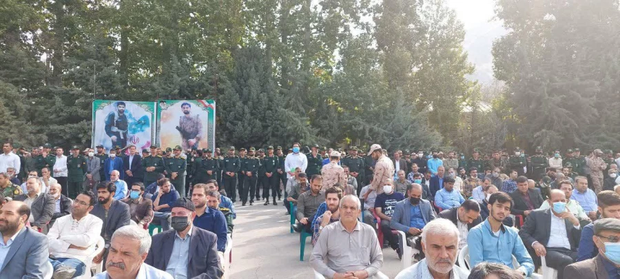 مراسم تشییع پیکر پاسدارشهید رضا خانی چگنی مدافع وطن در غرب کشور 5