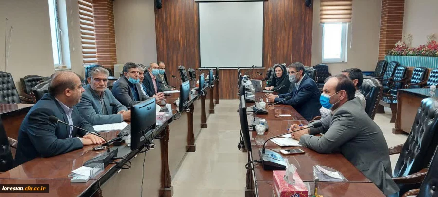 جلسه طرح تعاون وزارت عطف جهت راه اندازی رشته های آموزش تاریخ، مدیریت آموزشی و علوم تربیتی در مقطع کارشناسی ارشد در دانشگاه فرهنگیان لرستان 3