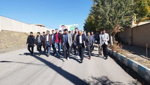 شرکت دانشجویان ،اساتید و کارکتان دانشگاه فرهنگیان مرکز آموزش عالی شهید میر شاکی الیگودرز در راهپیمایی با شکوه ۱۳ آبان ۱۴۰۱ 6