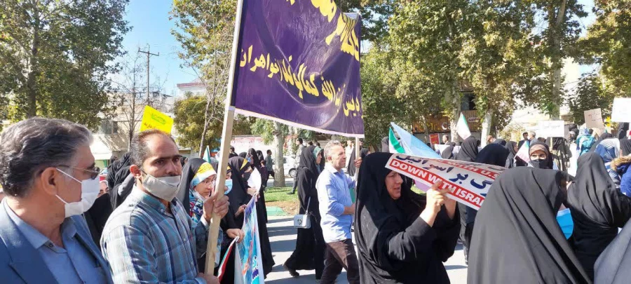 حضوراساتید، دانشجویان و همکاران دانشگاه فرهنگیان پردیس آیت الله کمالوند خرم آباد در راهپیمایی باشکوه سیزدهم آبان ماه 1401 12