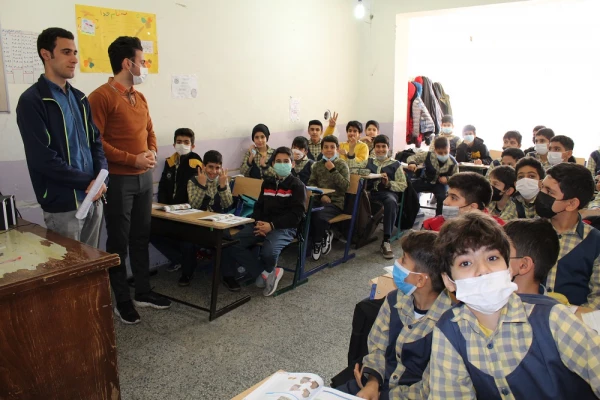 بازدید نظارت و ارزیابی و آموزش دانشگاه فرهنگیان لرستان از مدارس مجری دروس کارورزی 5