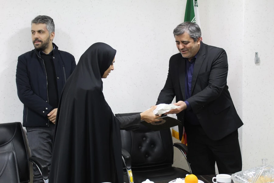 تودیع و معارفه مسئول اداره امور مالی دانشگاه فرهنگیان لرستان 5