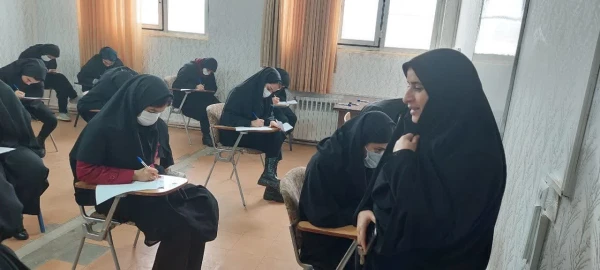 بازدید از روند برگزاری امتحانات پایان ترم اول پردیس آیت الله کمالوند خرم آباد به روایت تصویر 6