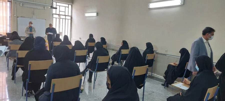 بازدید از روند برگزاری امتحانات پایان ترم اول پردیس آیت الله کمالوند خرم آباد به روایت تصویر 8