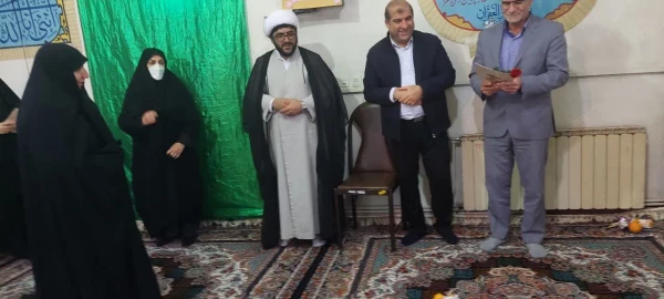 مراسم گرامیداشت خجسته سالروز میلاد سرور بانوان عالم حضرت فاطمه زهرا سلام الله علیها و روز زن در پردیس آیت الله کمالوند خرم آباد 8