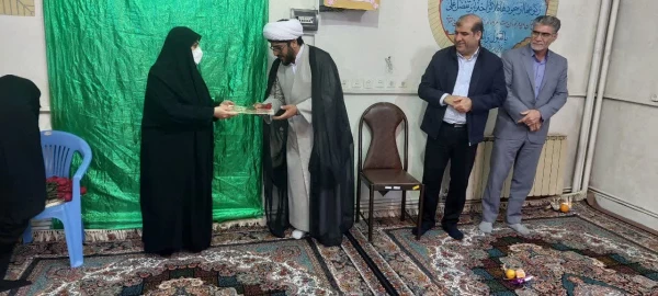 مراسم گرامیداشت خجسته سالروز میلاد سرور بانوان عالم حضرت فاطمه زهرا سلام الله علیها و روز زن در پردیس آیت الله کمالوند خرم آباد 11