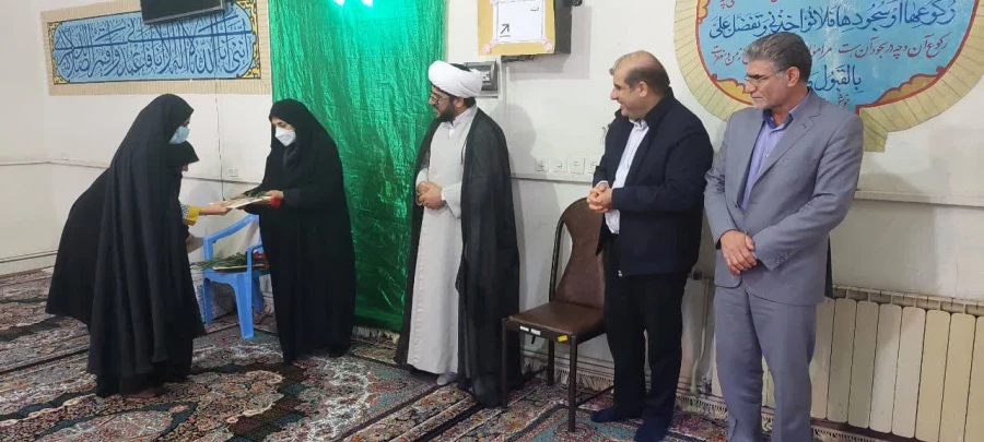 مراسم گرامیداشت خجسته سالروز میلاد سرور بانوان عالم حضرت فاطمه زهرا سلام الله علیها و روز زن در پردیس آیت الله کمالوند خرم آباد 12