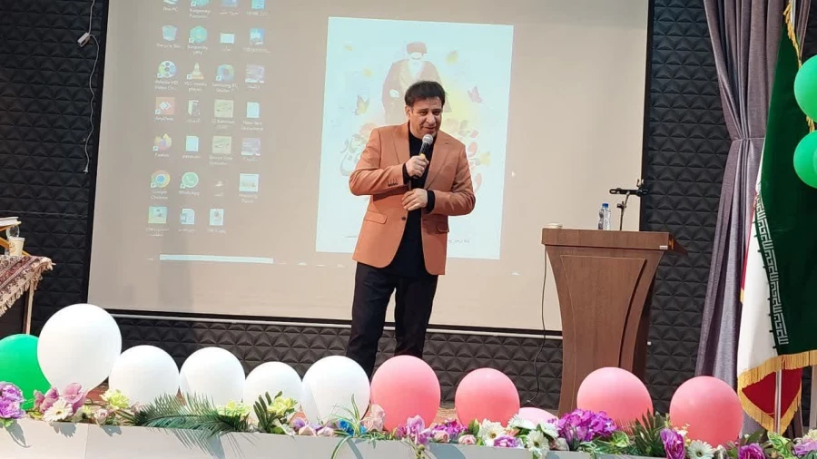 برگزاری جشن چهل و چهارمین پیروزی شکوهمند انقلاب اسلامی در دانشگاه فرهنگیان لرستان 14