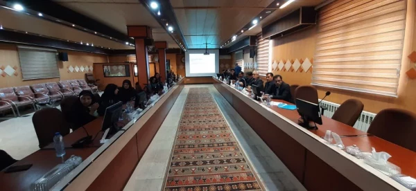 دومین روز برگزاری کارگاه چگونگی تدوین کتب درسی دانشگاهی ، تربیت مترجم و آشنایی با چگونگی تدوین کرسی های نظریه پردازی  9