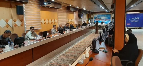 برگزاری کارگاه های آشنایی با چگونگی تدوین کرسی های نظریه پردازی، نقد و  مناظره  4