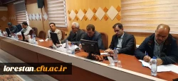 برگزاری کارگاه های آشنایی با چگونگی تدوین کرسی های نظریه پردازی، نقد و  مناظره  6