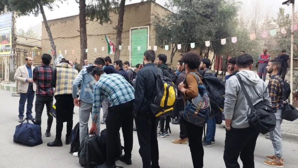 اعزام دانشجو معلمان به مناطق جنگی جنوب ( راهیان نور ) 2