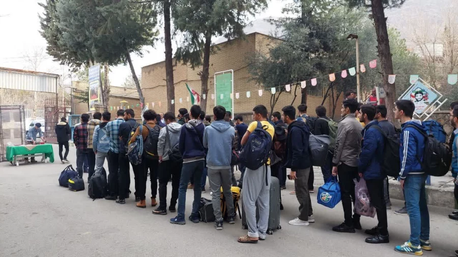 اعزام دانشجو معلمان به مناطق جنگی جنوب ( راهیان نور ) 2