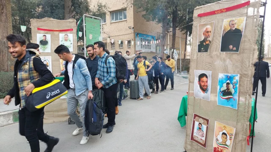 اعزام دانشجو معلمان به مناطق جنگی جنوب ( راهیان نور ) 2