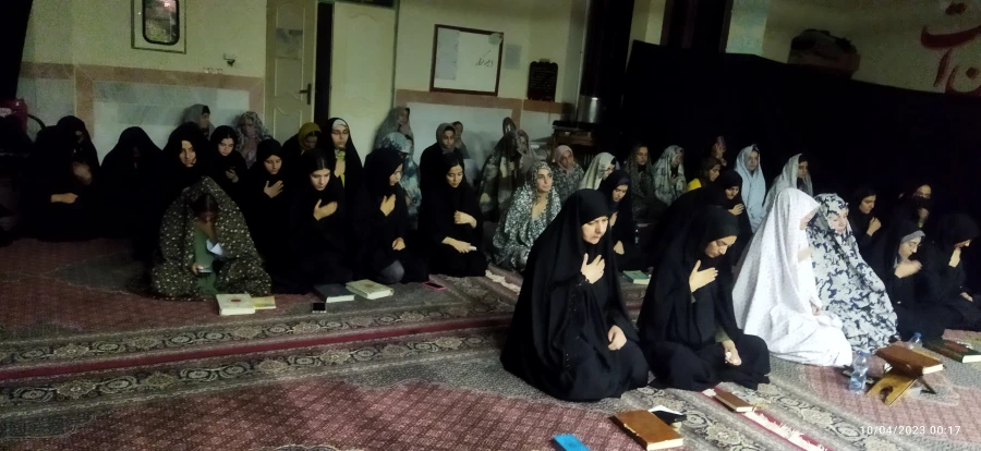 مراسم افطاری شب احیا رمضان مرکز زینب کبری سلام الله علیها بروجرد  4