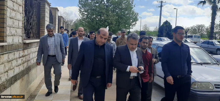 حضور گسترده و باشکوه اساتید، دانشجویان و کارکنان دانشگاه فرهنگیان لرستان در راهپیمایی با شکوه روز جهانی قدس ۲۵فروردین۱۴٠۲ به روایت تصویر 7