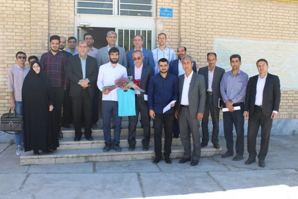 تبریک روز معلم وهفته سر آمدی آموزش به اساتید و دانشجو معلم دانشگاه فرهنگیان لرستان 4