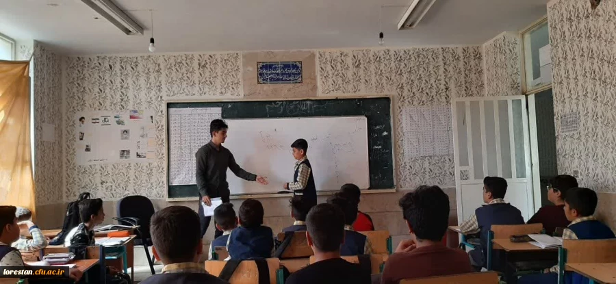 بازدید مدیر گروه علوم تربیتی وکارشناس  کارورزی پردیس علامه طباطبایی لرستان از مدارس مجری کارورزی  2