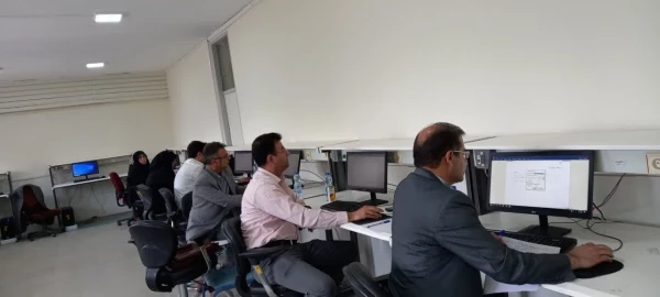 دوره آموزشی آشنایی با تولید و یادگیری محتوای الکترونیکی مناسبت دهه سرآمدی آموزش برای اساتید هیئت علمی و مأمورین آموزشی دانشگاه فرهنگیان لرستان  4