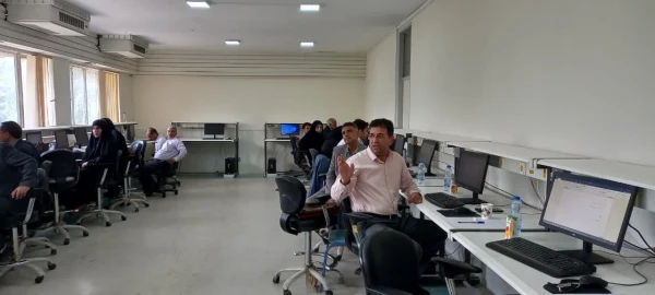 دوره آموزشی آشنایی با تولید و یادگیری محتوای الکترونیکی مناسبت دهه سرآمدی آموزش برای اساتید هیئت علمی و مأمورین آموزشی دانشگاه فرهنگیان لرستان  5