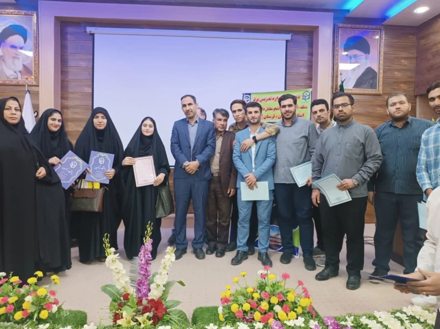 درخشش دانشجو معلمان دانشگاه فرهنگیان لرستان در کسب رتبه های برتر  مرحله منطقه ای  (منطقه ۱۰)دهمین جشنواره تدریس برتر  2