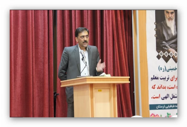 جشن دانش آموختگی دانشجو معلمان ورودی ۱۳۹۸ 4